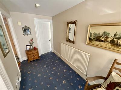 REAR LANDING